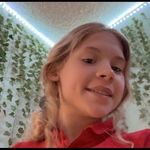 Meet your Posher, Lily